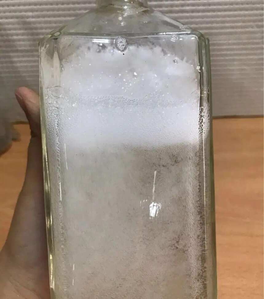 看酒花评酒质靠谱吗?酒花应该怎么看?